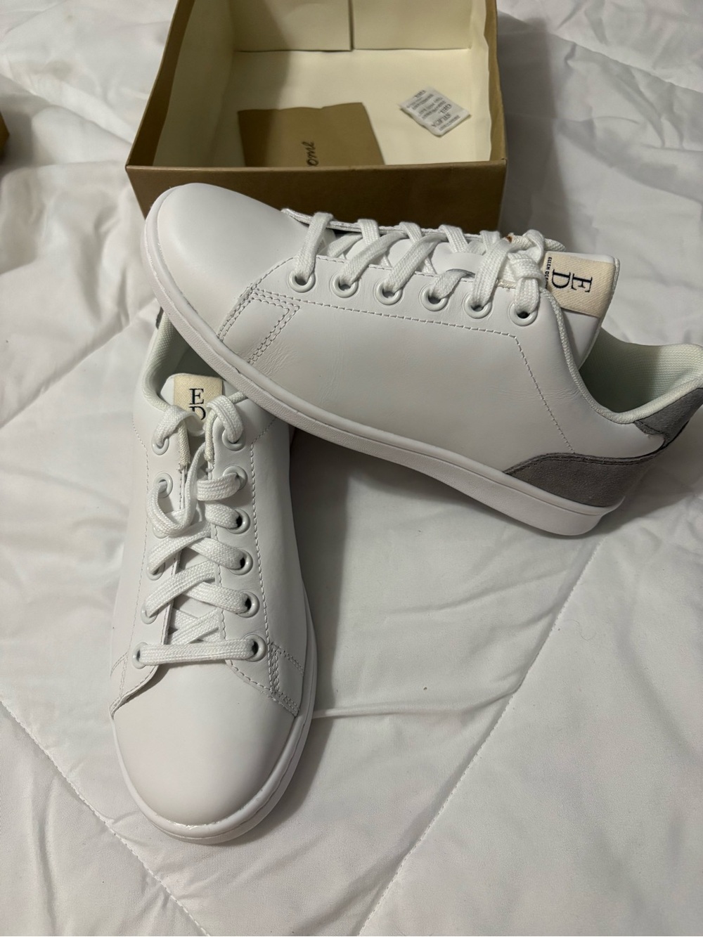 ED by Ellen Pure white/ Steel Sneakers WMNS Sz 8 Medium